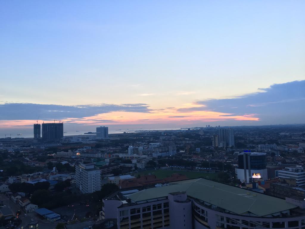 Luxury 3Br Penthouse I The Shore Hotel & Residence I Seaview I Poolview I 6-9Pax 豪华3房顶层公寓 Malacca Exterior photo